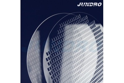 ULE® vs Zerodur®：两大超低膨胀玻璃陶瓷在精密光学的性能对比