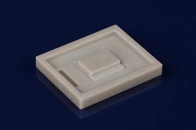 半导体制造的基石：载物台陶瓷材料详解